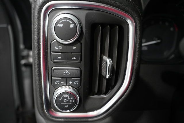 Used 2019 GMC Sierra 1500 SLE w/ SLE Value Package AWD/4WD image 12