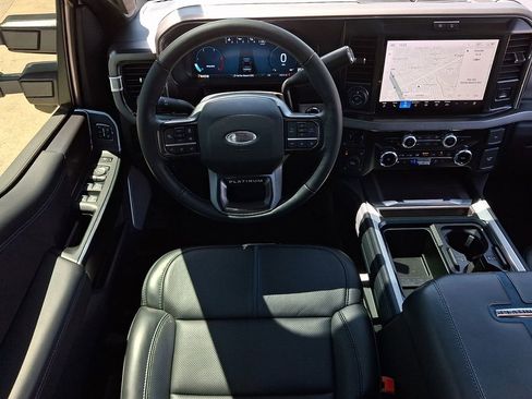 Used 2026 Ford F250 Platinum w/ FX4 Off-Road Package AWD/4WD image 11