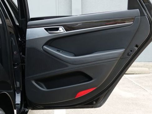 Used 2018 Genesis G80 3.8 image 36