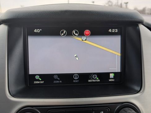 Used 2015 GMC Yukon SLT image 15