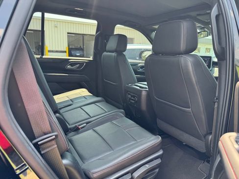 Used 2021 Chevrolet Tahoe RST AWD/4WD image 14