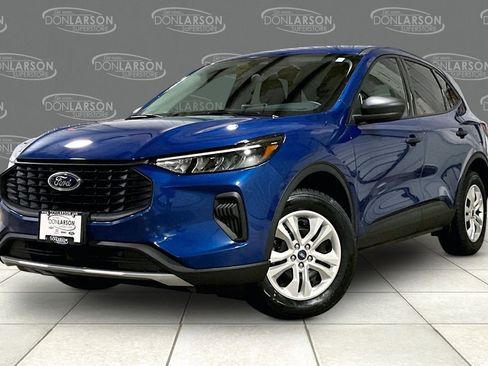 Certified 2023 Ford Escape AWD image 3