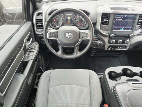 Used 2024 RAM 2500 Big Horn w/ Bed Utility Group image 11