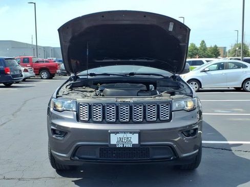 Used 2021 Jeep Grand Cherokee Laredo X AWD/4WD image 33