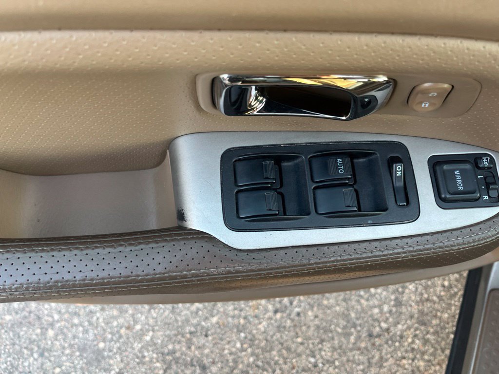 Used 2005 Honda Pilot EX-L image 4