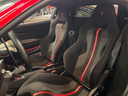 Used 2020 Ferrari 488 Pista Coupe RWD image 23