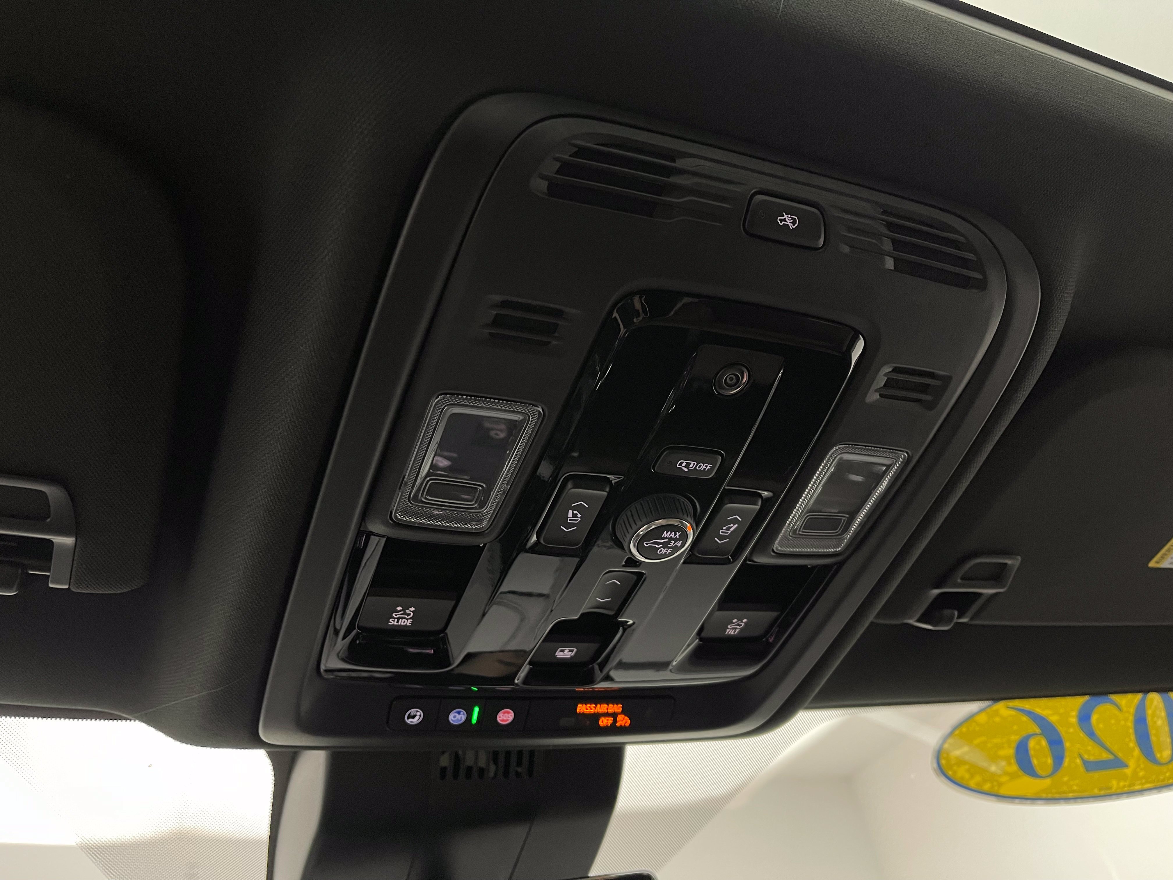 Used 2026 GMC Yukon Denali Ultimate w/ LPO, Floor Liner Package AWD/4WD image 28