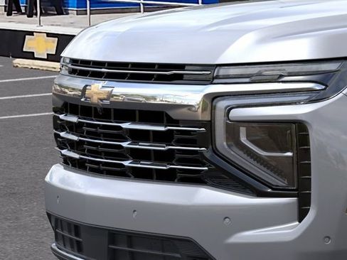 New 2026 Chevrolet Suburban LT w/ Comfort Package RWD image 13