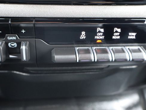 Used 2025 RAM 1500 Tradesman image 11