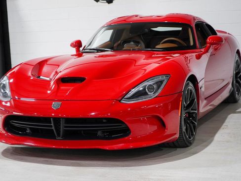 Used 2013 SRT Viper GTS w/ GTS Laguna Interior Pkg image 31