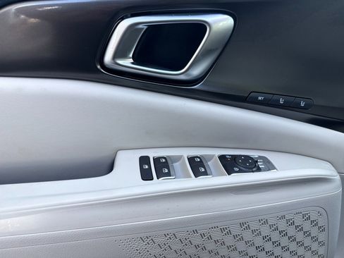 New 2026 Kia Carnival SX Prestige image 11