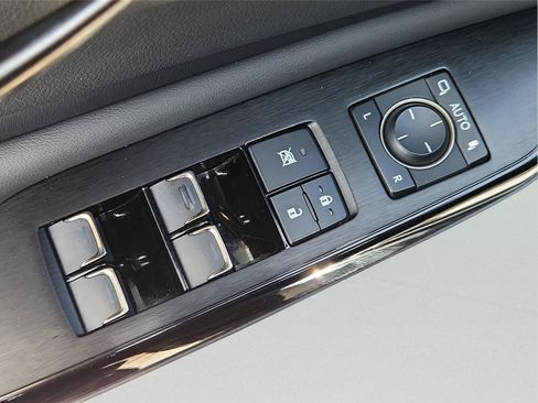 Used 2022 Lexus ES 350 F Sport w/ Accessory Package 2 FWD image 23