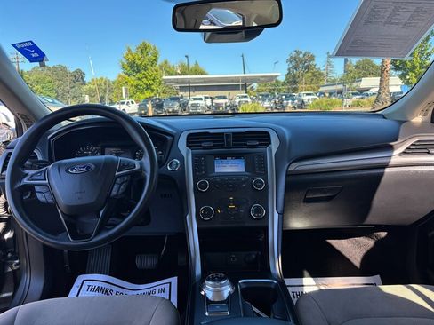 Used 2020 Ford Fusion S FWD image 11