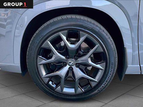 Used 2026 Lexus TX 500h AWD image 11