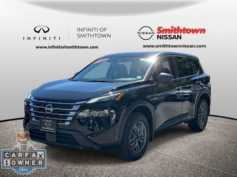 Used 2025 Nissan Rogue S AWD/4WD image 3