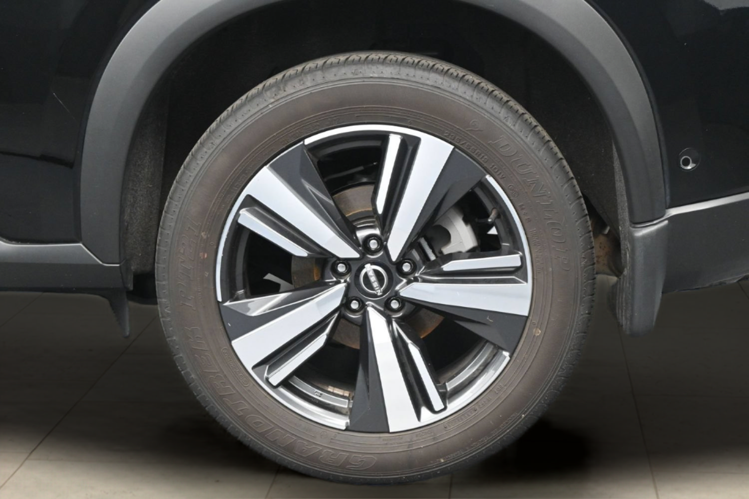 Certified 2025 Nissan Rogue SL w/ SL Premium Package FWD image 22