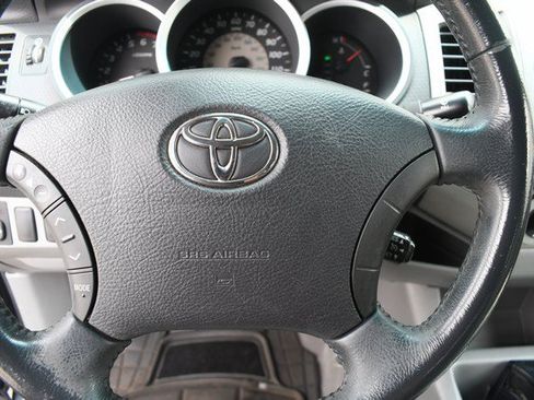 Used 2007 Toyota Tacoma 4x4 Double Cab image 30