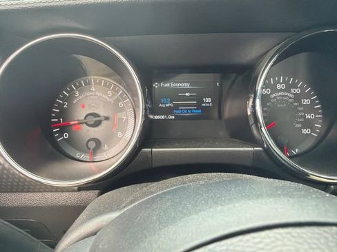 Used 2017 Ford Mustang GT Premium w/ GT Performance Package RWD image 7