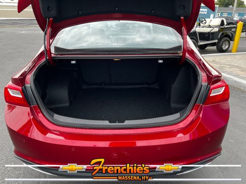 Used 2024 Chevrolet Malibu RS FWD image 5