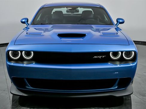 Used 2016 Dodge Challenger SRT Hellcat image 4
