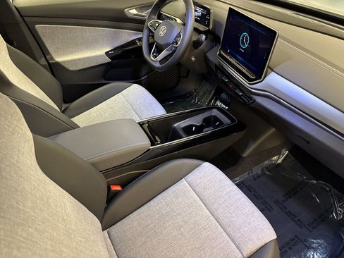New 2026 Volkswagen ID.4 Pro image 15