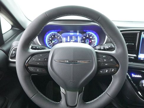 New 2026 Chrysler Pacifica Select w/ S Appearance Package FWD image 16