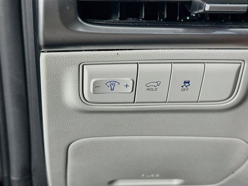 Used 2025 Hyundai Tucson SEL FWD image 17