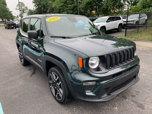Used 2021 Jeep Renegade Sport AWD/4WD image 9