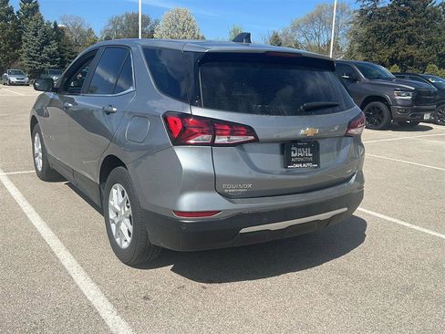 Used 2023 Chevrolet Equinox LT AWD/4WD image 13