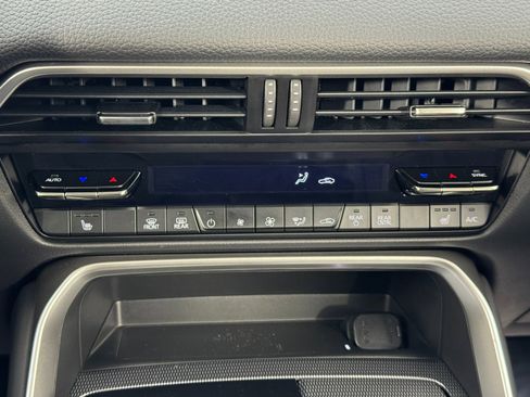 Used 2025 MAZDA CX-90 Plug-In Hybrid w/ Preferred image 29