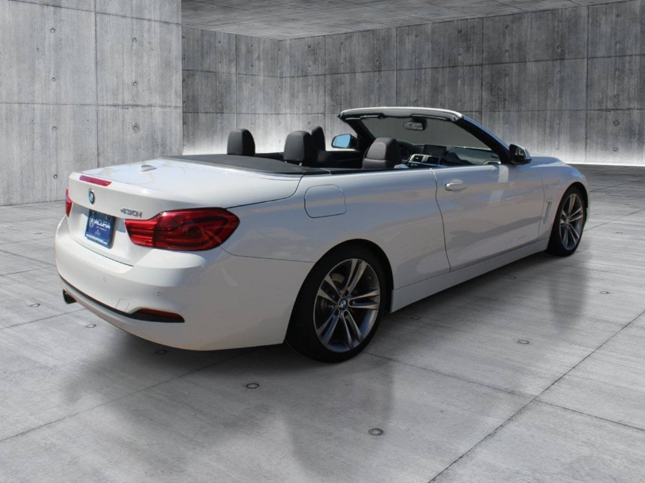 Used 2019 BMW 430i Convertible w/ Convenience Package RWD image 17