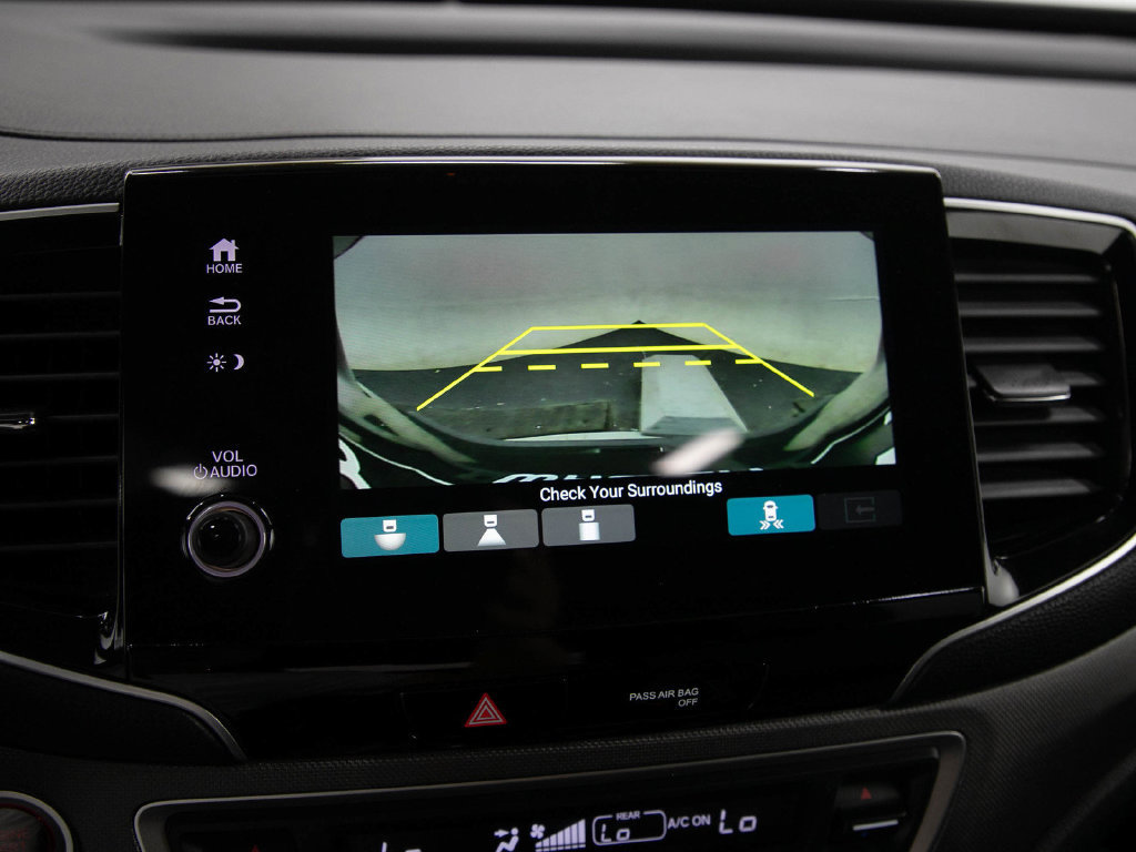 Used 2023 Honda Passport TrailSport image 28