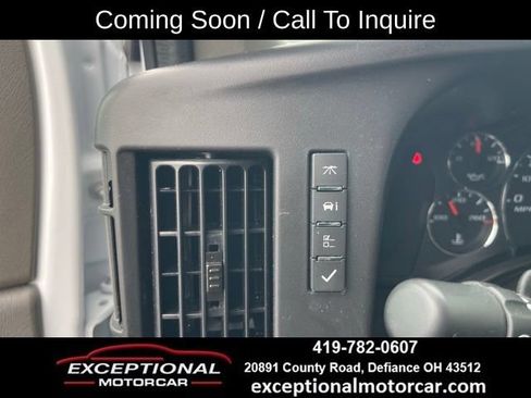 Used 2025 GMC Savana 2500 w/ Driver Convenience Package RWD image 19