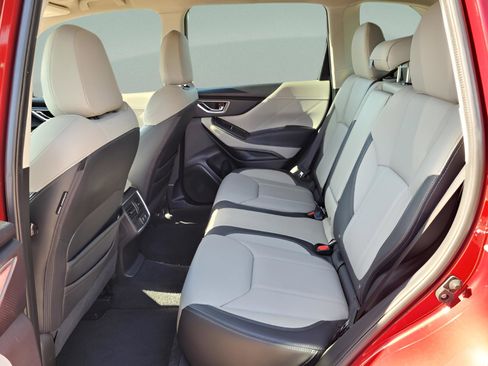 Used 2023 Subaru Forester Limited image 10