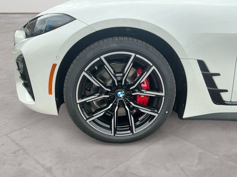 New 2026 BMW 430i xDrive w/ M Sport Package image 14