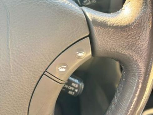 Used 2005 Toyota Land Cruiser Base image 14