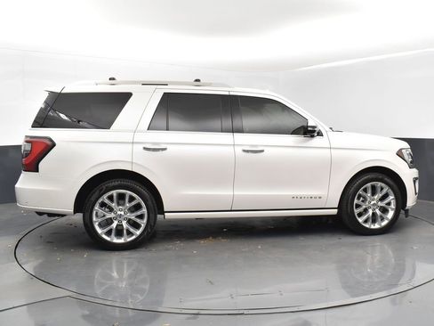 Used 2019 Ford Expedition Platinum image 8