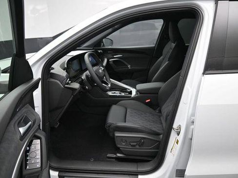 New 2026 Audi SQ5 Premium Plus AWD/4WD image 9