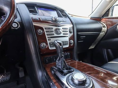 Used 2018 INFINITI QX80 4WD w/ Driver Assistance Package image 31