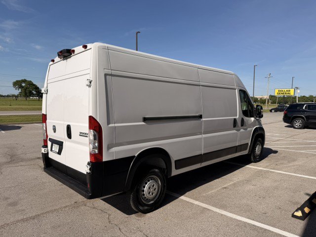 Used 2025 RAM ProMaster 3500 w/ Convenience Group FWD image 2