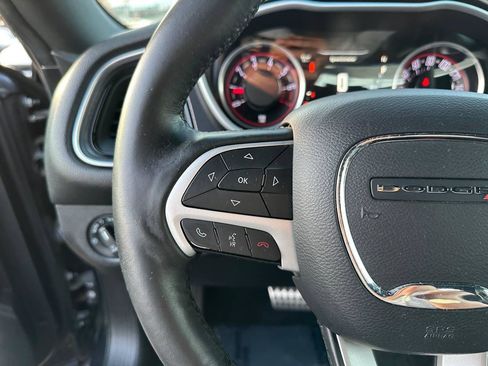 Used 2016 Dodge Challenger SXT Plus RWD image 35