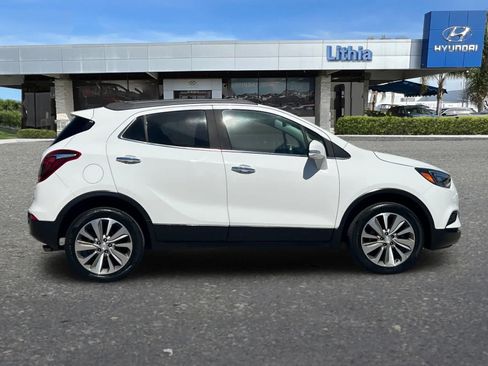 Used 2019 Buick Encore Preferred AWD/4WD image 9