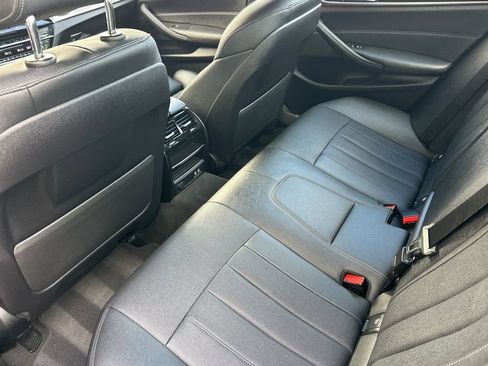 Used 2023 BMW 530i w/ M Sport Package RWD image 12