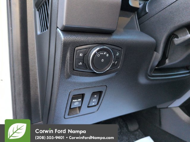 Used 2018 Ford F150 XLT w/ Equipment Group 302A Luxury AWD/4WD image 13