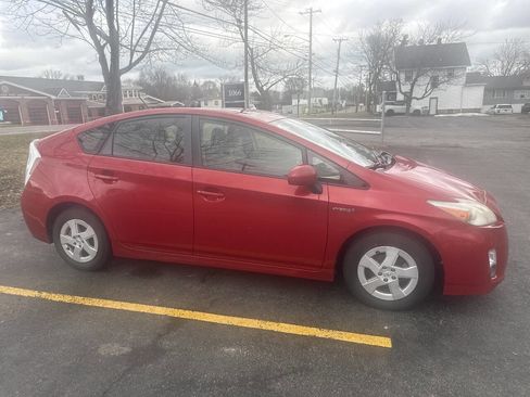 Used 2011 Toyota Prius Four image 4
