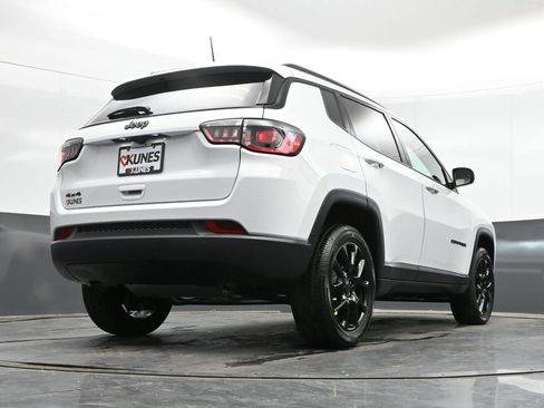 New 2026 Jeep Compass Latitude AWD/4WD image 41