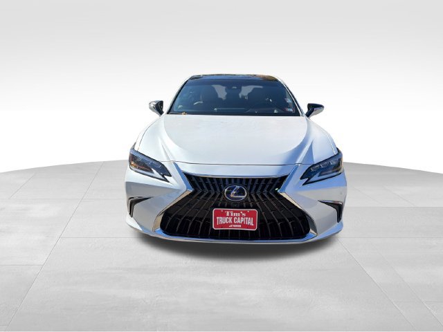 Used 2021 Lexus ES 300h Ultra Luxury w/ Accessory Package 2 FWD image 8