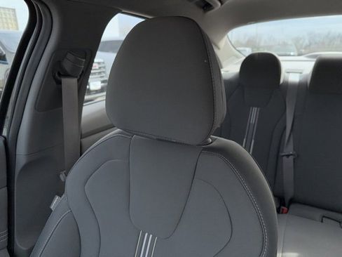 Used 2022 Hyundai Elantra SEL w/ Convenience Package image 50