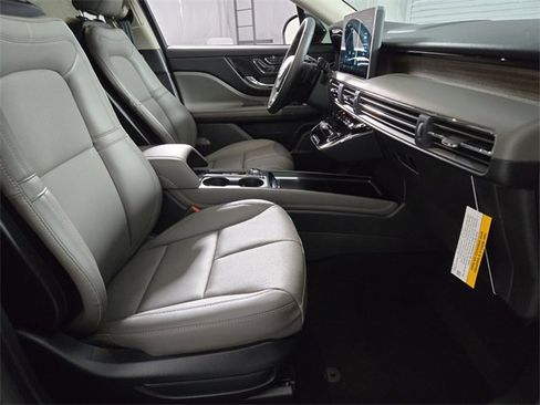 New 2026 Lincoln Corsair Grand Touring image 19