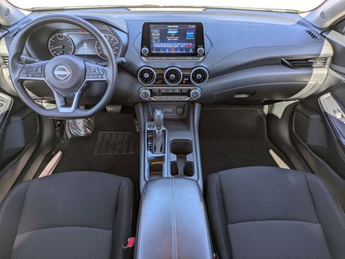 Used 2024 Nissan Sentra SV image 8